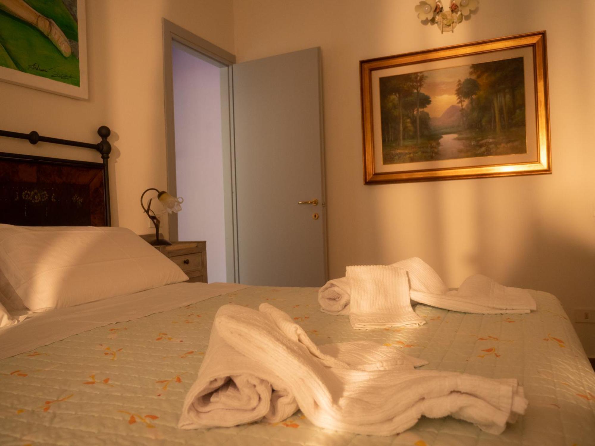 Lacelletta Country House Urbino Bagian luar foto