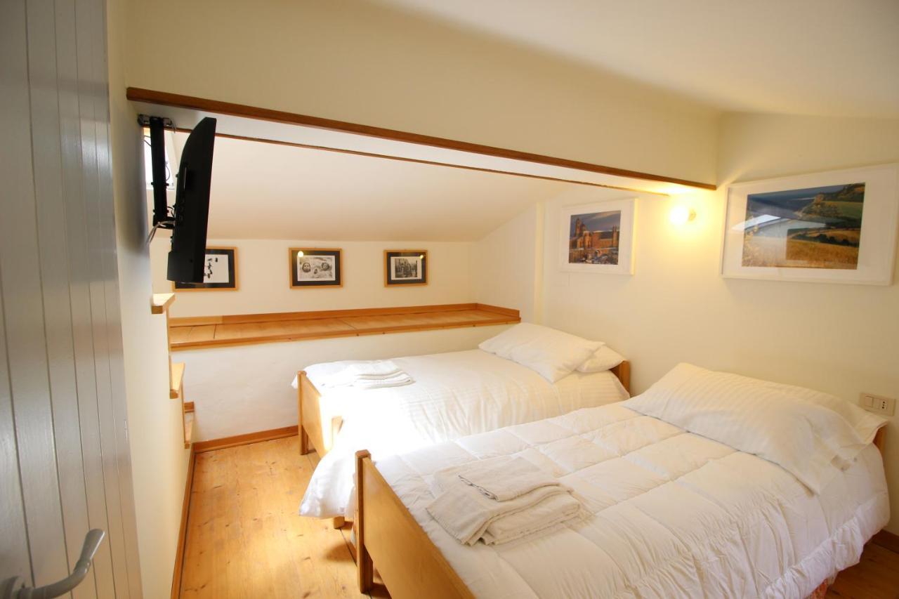 Lacelletta Country House Urbino Bagian luar foto